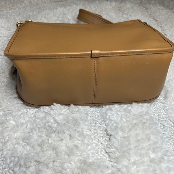 Authentic Patricia Legacy Coach Crossbody Saddle Bag - Picture 7 of 12